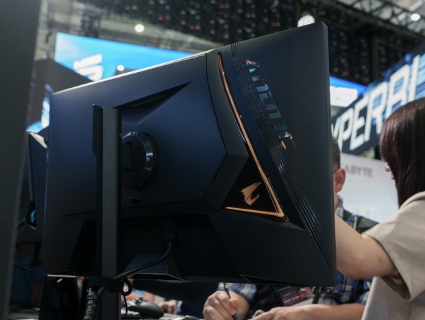 AORUS ELITE FM275K16P