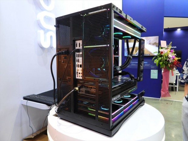 Ocypusの新作PCケース