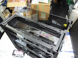 LIAN LI「O11 Vision-M」が発売