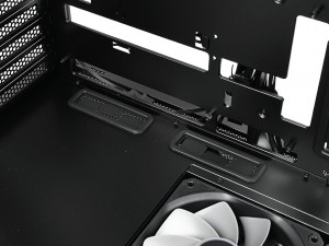Antec「C6 Curve Air」