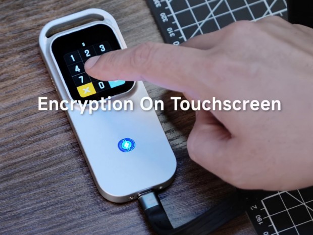 TouchScreen SSD Enclosure