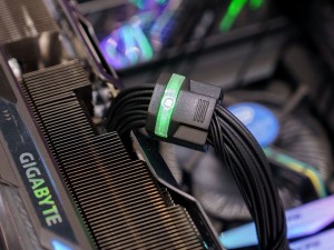 ADATAのCOMPUTEXブースレポート