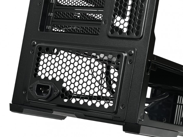 Antec「C6 Curve Air」