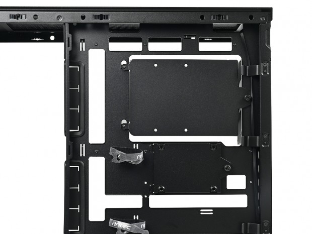 Antec「C6 Curve Air」