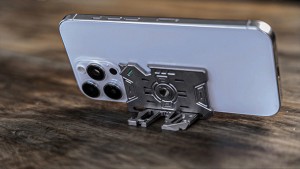 TitanSnap