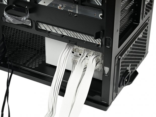 Antec「C6 Curve Air」