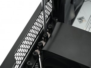 Antec「C6 Curve Air」