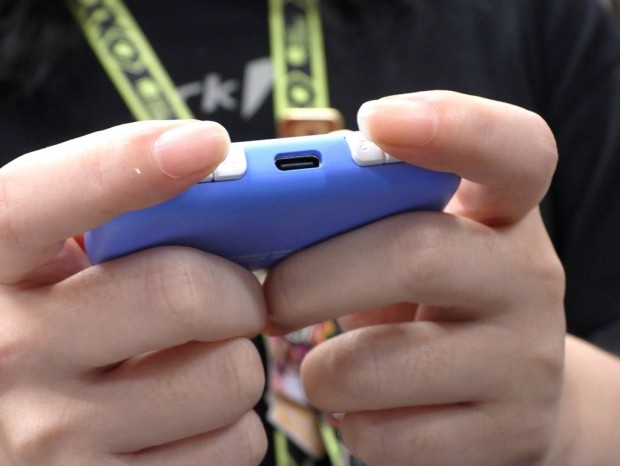 Micro Bluetooth Gamepad