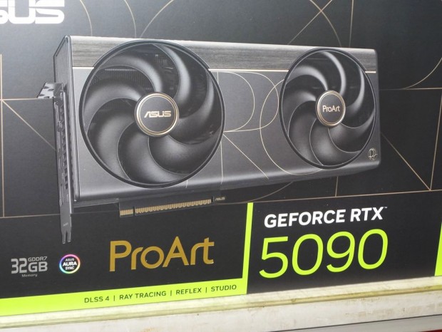 ASUS「ProArt GeForce RTX 5090 OC Edition」が発売