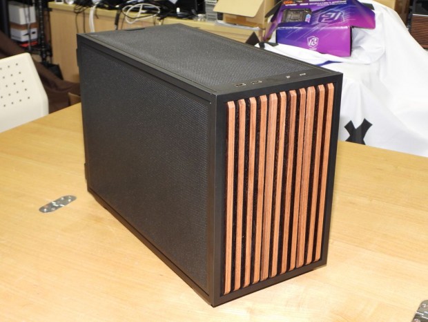 LIAN LI「B4-mATX」が発売