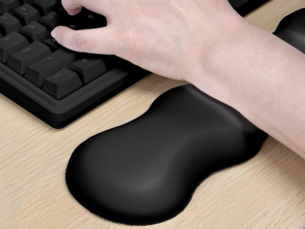立体ハニカム構造のゲーミングリストレスト、RACEN「Honey Comb」がセンチュリーから