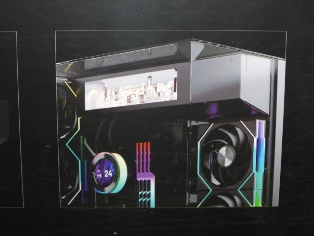 LIAN LI「O11 Vision-M Digital」発売