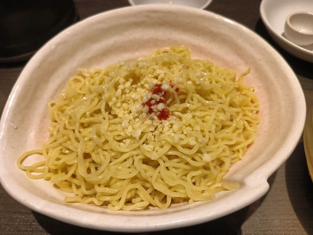 「ラーメン大至」の「冷やしつけ麺塩　夏みかん」