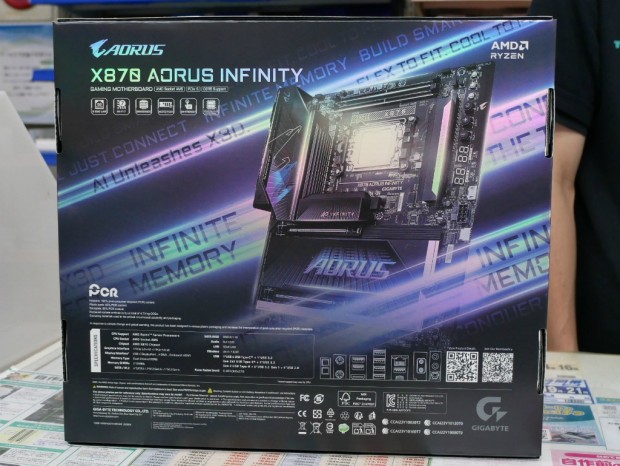 X870 AORUS INFINITY