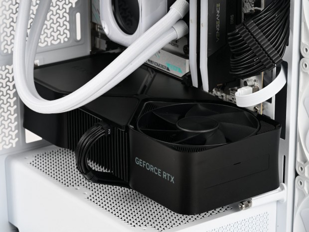 CORSAIR「2800X RS-R ARGB」