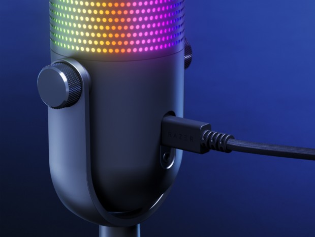 Razer Seiren V3 Chroma 32-Bit DSP