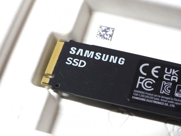 SamsungのNVMe M.2 SSD「990 SSD」発売