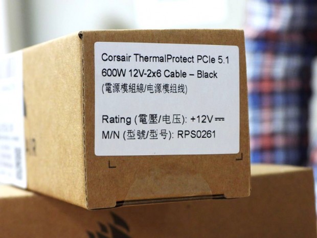 CORSAIR「ThermalProtect PCIe 5.1 600W 12V-2x6 Cable」が発売