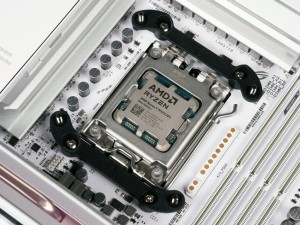 ROG Strix SLC IV 360 ARGB LCD White Edition