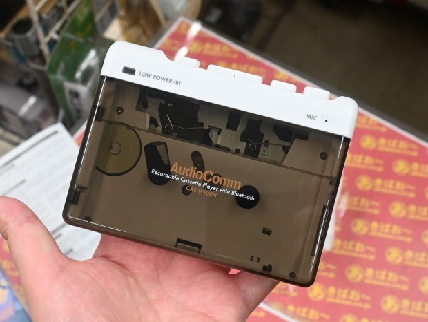 カセットプレーヤー AIR W100