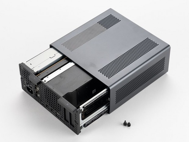MINISFORUM「MS-02 Ultra」レビュー