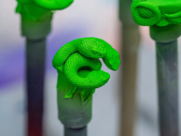 Razer初のアルチザンキーキャップ「Triple-Headed Snake Edition」登場