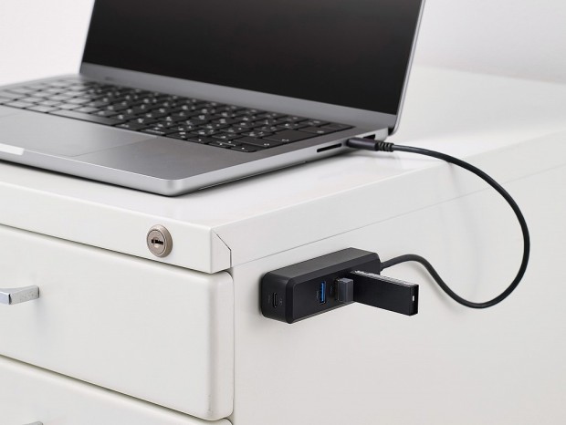 エレコム、片手で抜き挿しできるマグネット固定のUSB Type-Cハブ