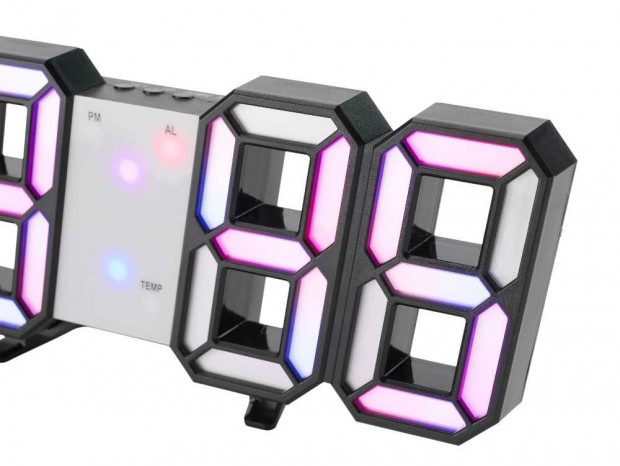 LEDディスプレイで数字が光る「デジタル時計」がパソコン工房セレクトから