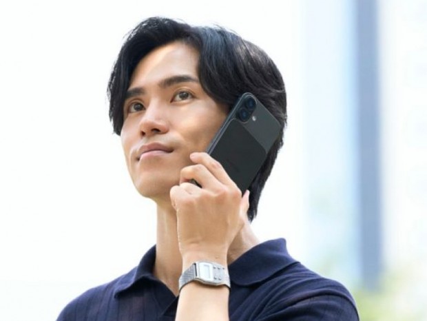 Ultra Slimワイヤレスモバイルバッテリー