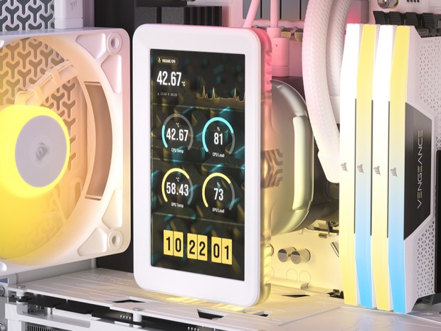 iCUE LINK TITAN II 360 RX LCD