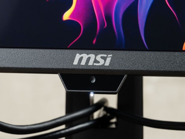 MSI「MPG 322UR QD-OLED X24」レビュー