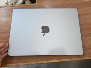 MacBook Pro M2 Pro