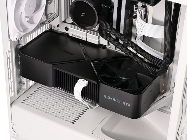 Fractal Design「Define One」