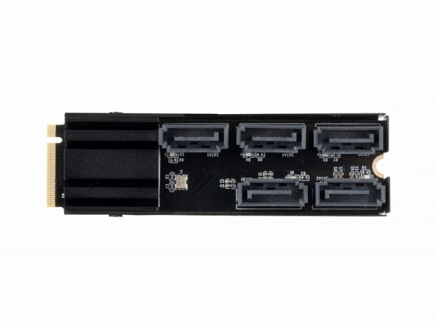 SilverStone、M.2スロットにSATAポート×5を増設可能な変換アダプタ