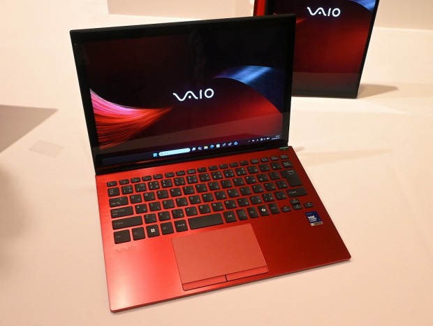 VAIO T