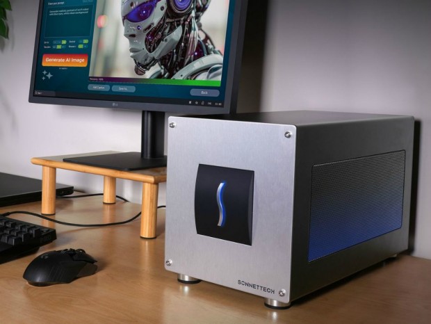 Breakaway Box 850 T5 Thunderbolt 5 eGPU