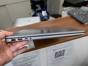 HP 470 G8