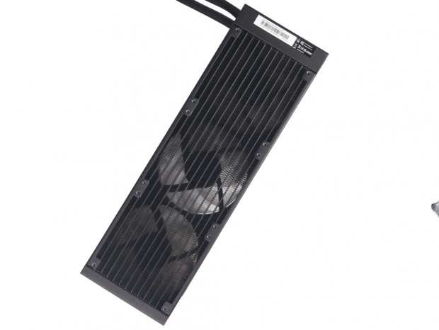 MEG CORELIQUID E15 360