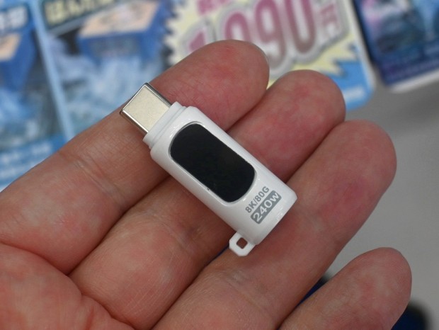 Type-Cにカマす電圧電流計