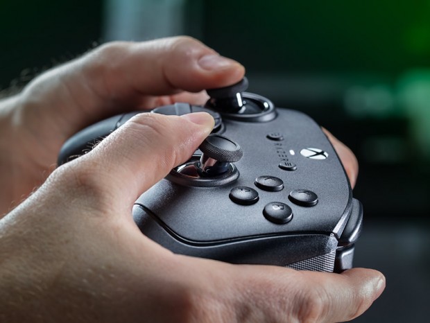 最大8,000Hz対応のXboxコントローラー、Razer「Wolverine V4」シリーズ登場