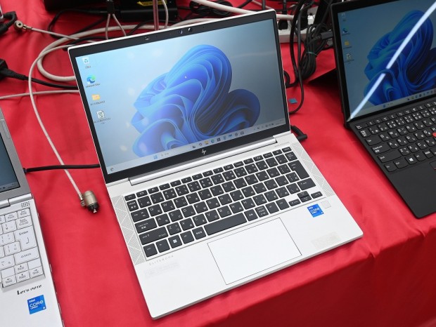 EliteBook 830 G8