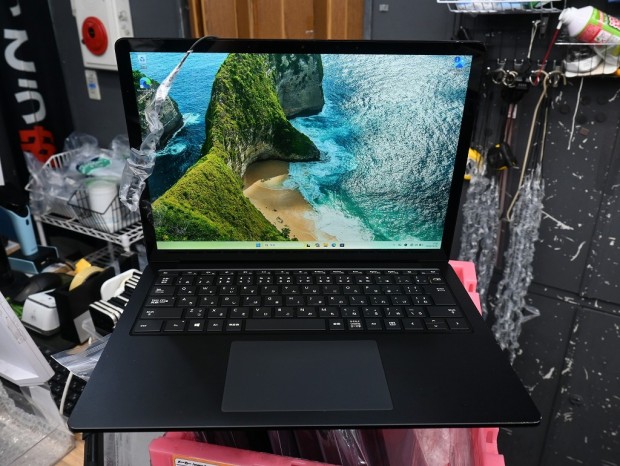 Surface Laptop 4