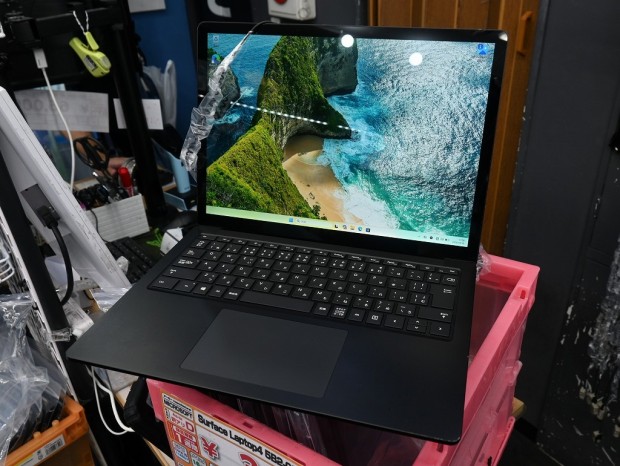 Surface Laptop 4