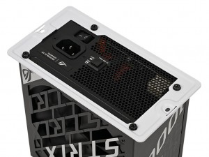 ASUS「ROG Cronox ARGB」