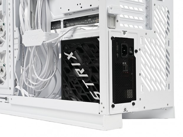 ASUS「ROG Cronox ARGB」