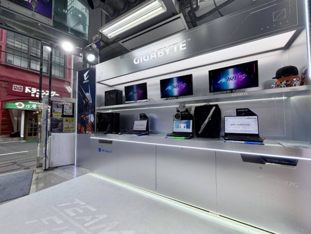 ツクモパソコン本店のGIGABYTEコーナーがリニューアル。記念セール開催中