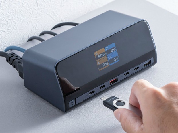 ディスプレイ搭載の160W給電対応Type-Cドックがサンワダイレクトから